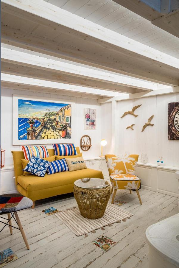 La Casa Di Nonna Piera Hotel Giardini-Naxos Buitenkant foto