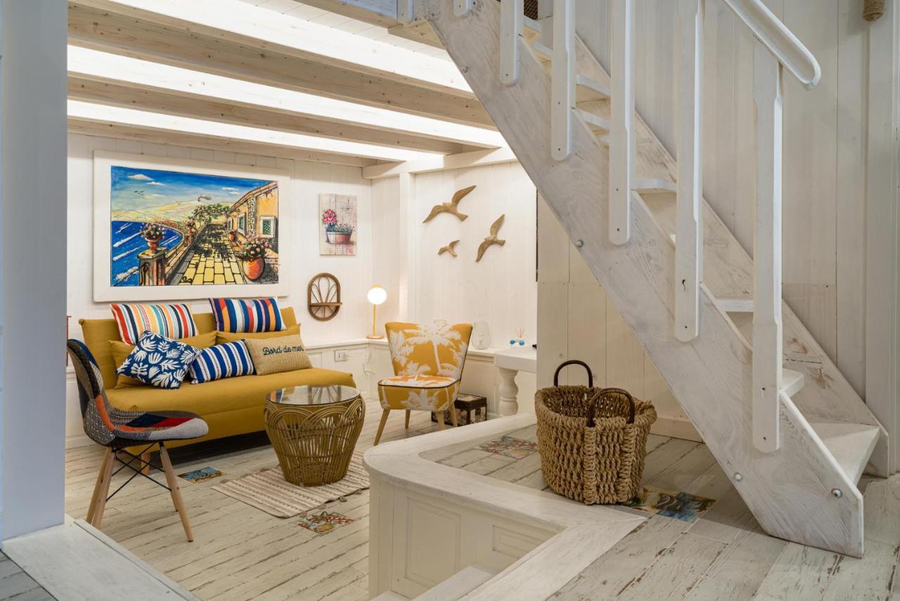La Casa Di Nonna Piera Hotel Giardini-Naxos Buitenkant foto